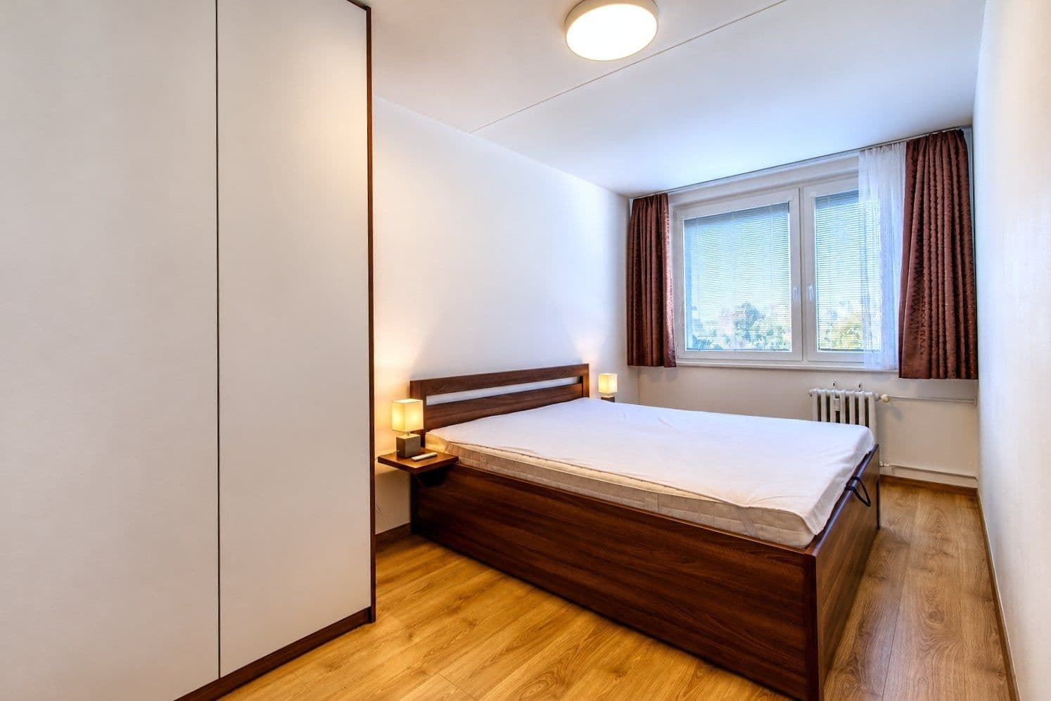 2 bedroom with open-plan kitchen flat to rent, 72 m², Dominova, Prague, Prague 2 bedroom with open-plan kitchen flat to rent, 72 m², Dominova, Prague, Prague
