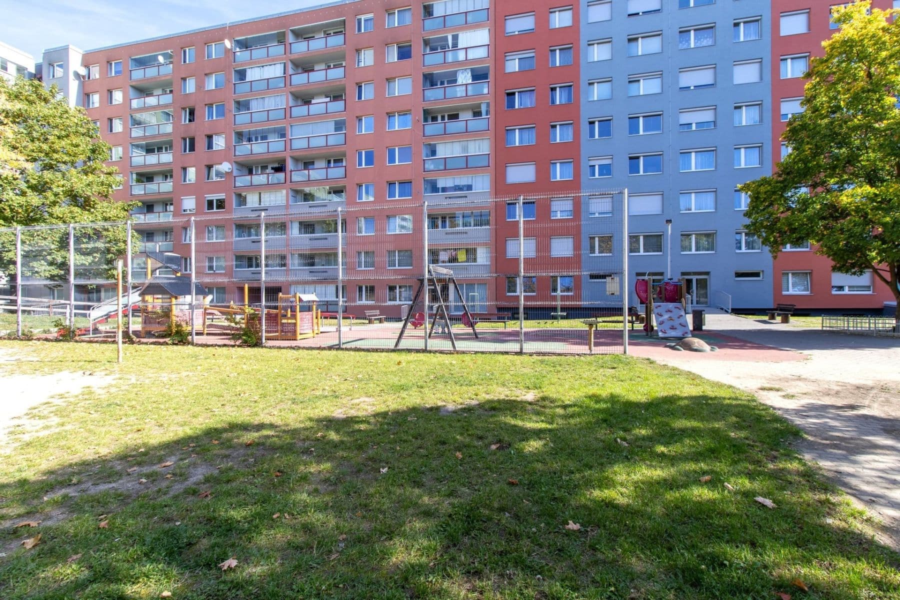 2 bedroom with open-plan kitchen flat to rent, 72 m², Dominova, Prague, Prague 2 bedroom with open-plan kitchen flat to rent, 72 m², Dominova, Prague, Prague