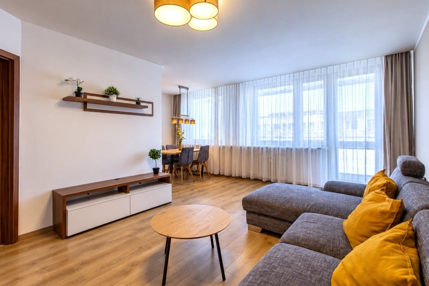 2 bedroom with open-plan kitchen flat to rent, 72 m², Dominova, Prague, Prague 2 bedroom with open-plan kitchen flat to rent, 72 m², Dominova, Prague, Prague