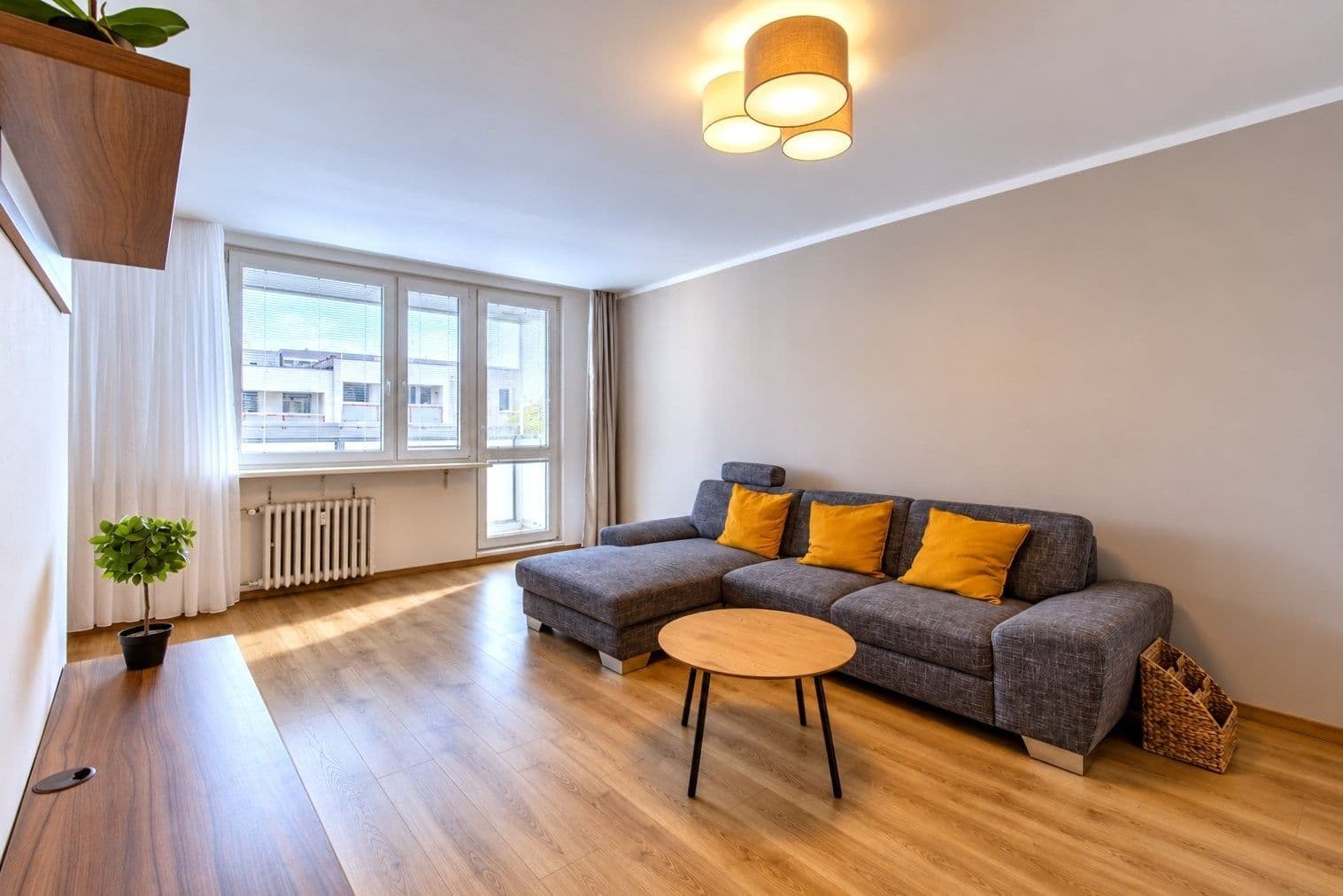 2 bedroom with open-plan kitchen flat to rent, 72 m², Dominova, Prague, Prague 2 bedroom with open-plan kitchen flat to rent, 72 m², Dominova, Prague, Prague