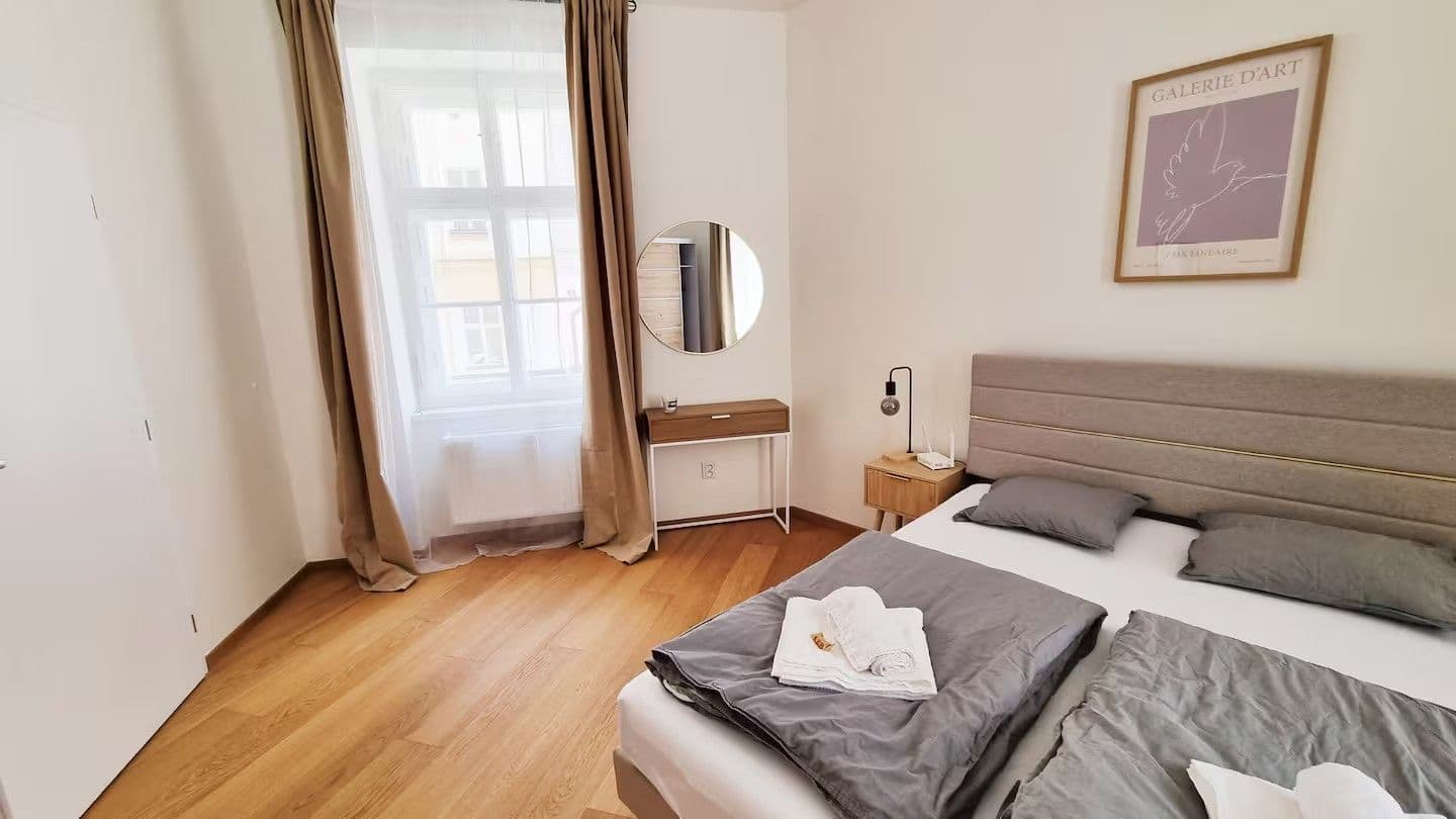 3 bedroom flat to rent, 74 m², Na Neklance, Prague, Prague 3 bedroom flat to rent, 74 m², Na Neklance, Prague, Prague