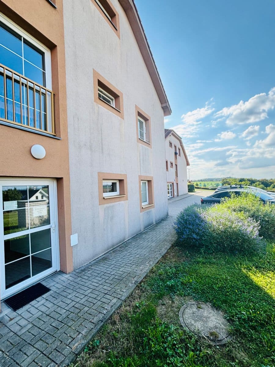 Studio flat to rent, 35 m², Roztocká, Úholičky, Středočeský Region Studio flat to rent, 35 m², Roztocká, Úholičky, Středočeský Region