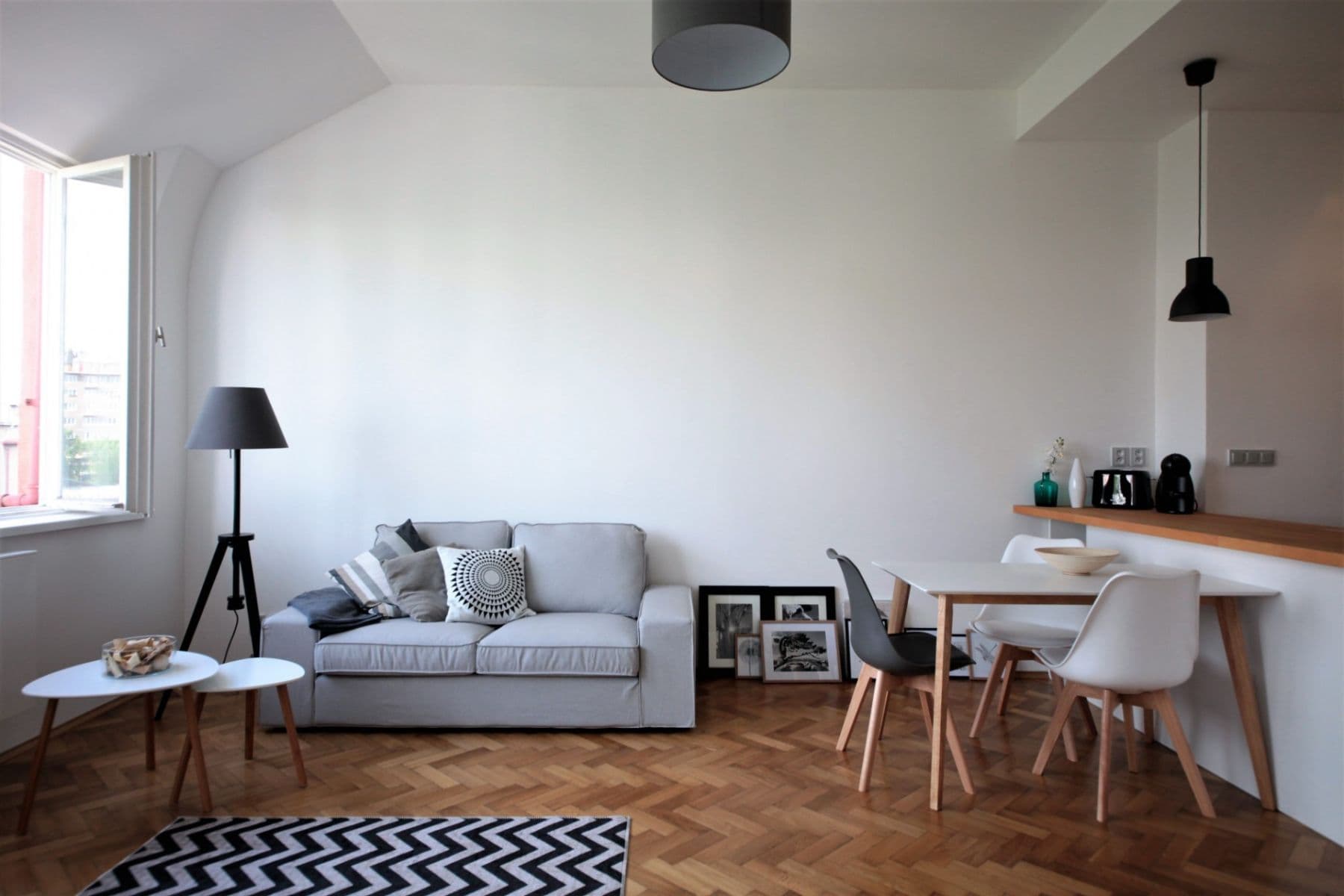 1 bedroom with open-plan kitchen flat to rent, 60 m², Moskevská, Prague, Prague 1 bedroom with open-plan kitchen flat to rent, 60 m², Moskevská, Prague, Prague