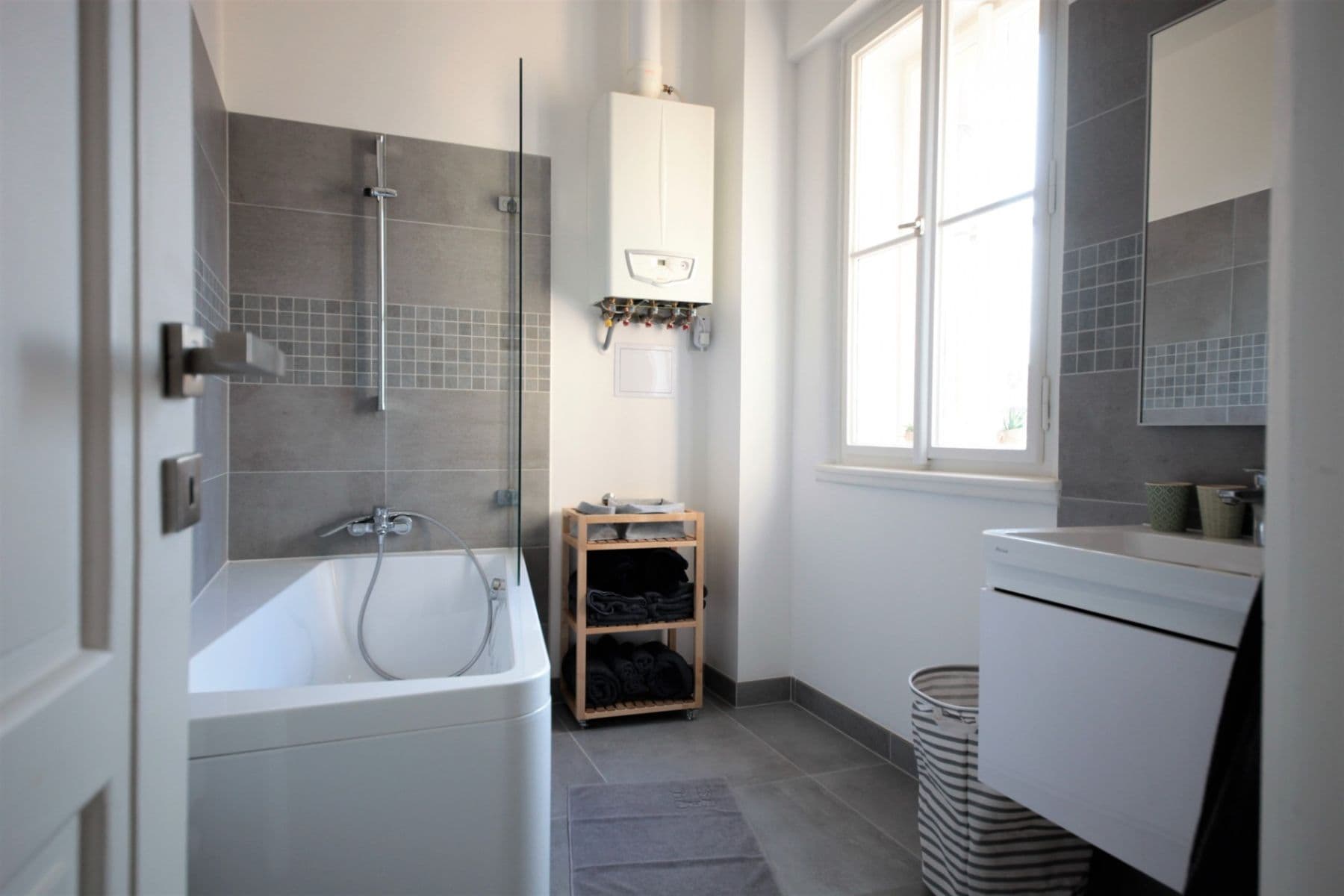 1 bedroom with open-plan kitchen flat to rent, 60 m², Moskevská, Prague, Prague 1 bedroom with open-plan kitchen flat to rent, 60 m², Moskevská, Prague, Prague