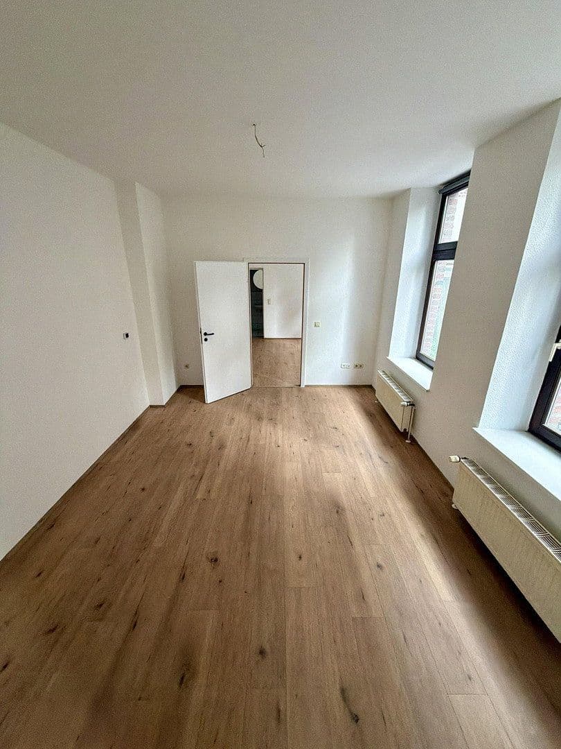 2 bedroom flat to rent, 76 m², Adolfstr. 9, Krefeld, North Rhine-Westphalia 2 bedroom flat to rent, 76 m², Adolfstr. 9, Krefeld, North Rhine-Westphalia