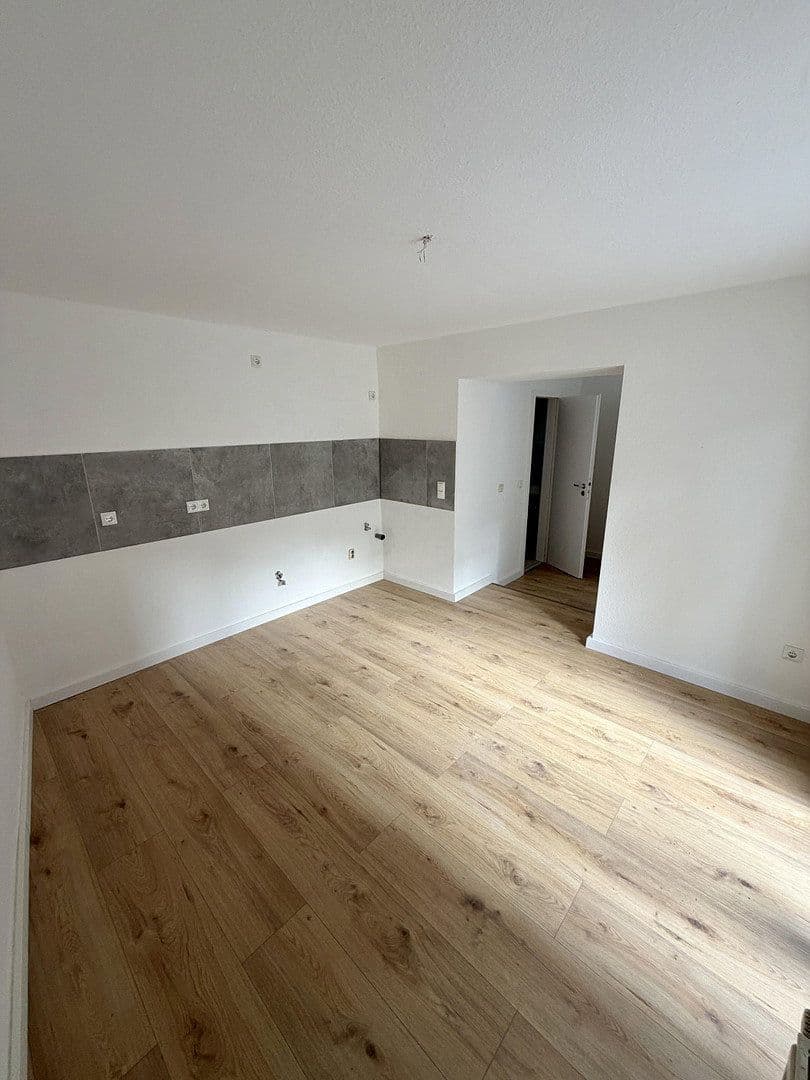 2 bedroom flat to rent, 76 m², Adolfstr. 9, Krefeld, North Rhine-Westphalia 2 bedroom flat to rent, 76 m², Adolfstr. 9, Krefeld, North Rhine-Westphalia