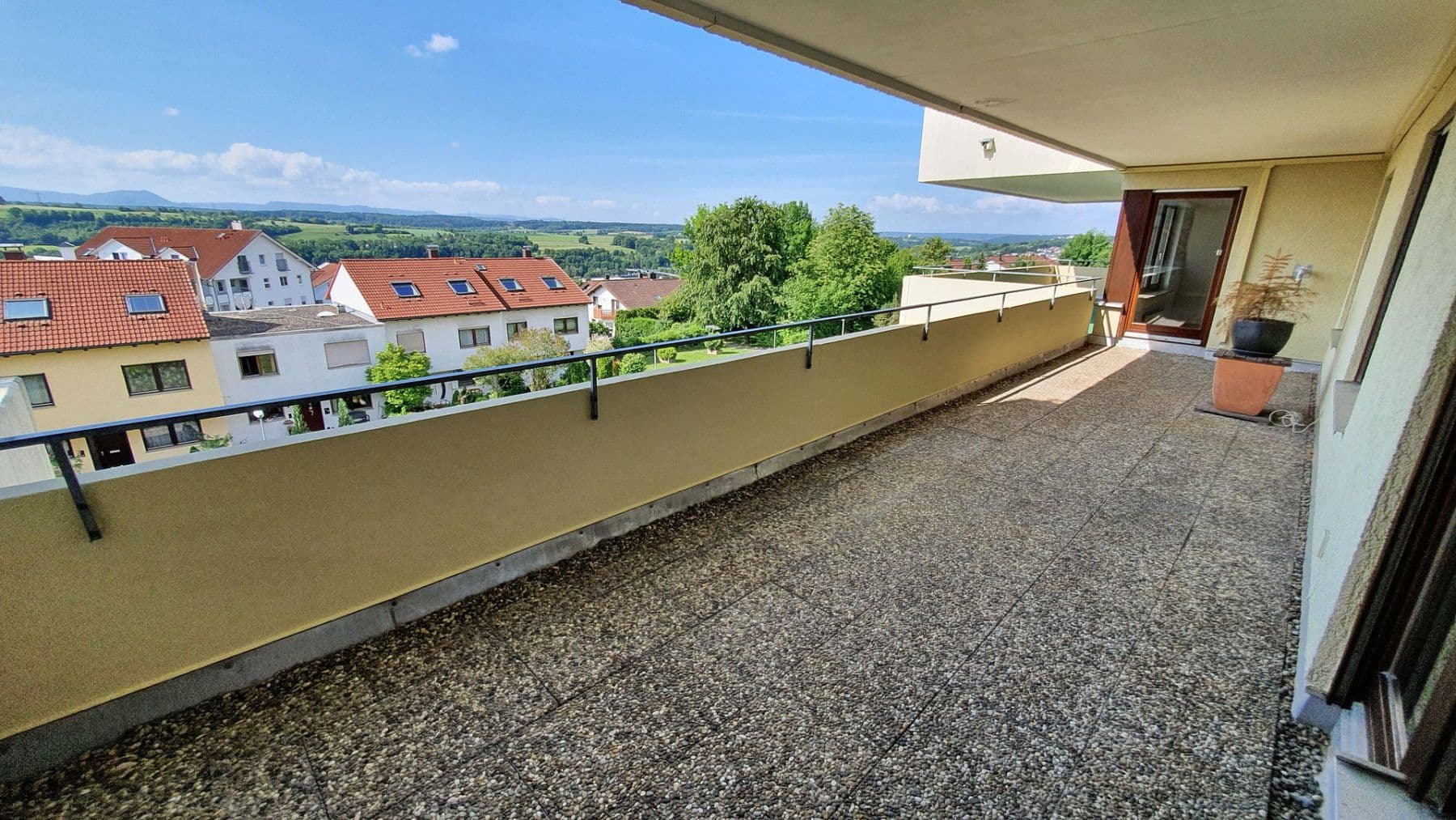 3 bedroom with open-plan kitchen flat for sale, 133 m², Reichenbach an der Fils, Baden-Württemberg 3 bedroom with open-plan kitchen flat for sale, 133 m², Reichenbach an der Fils, Baden-Württemberg
