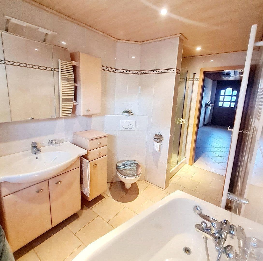 house for sale, 207 m², Trendelburg, Hesse house for sale, 207 m², Trendelburg, Hesse