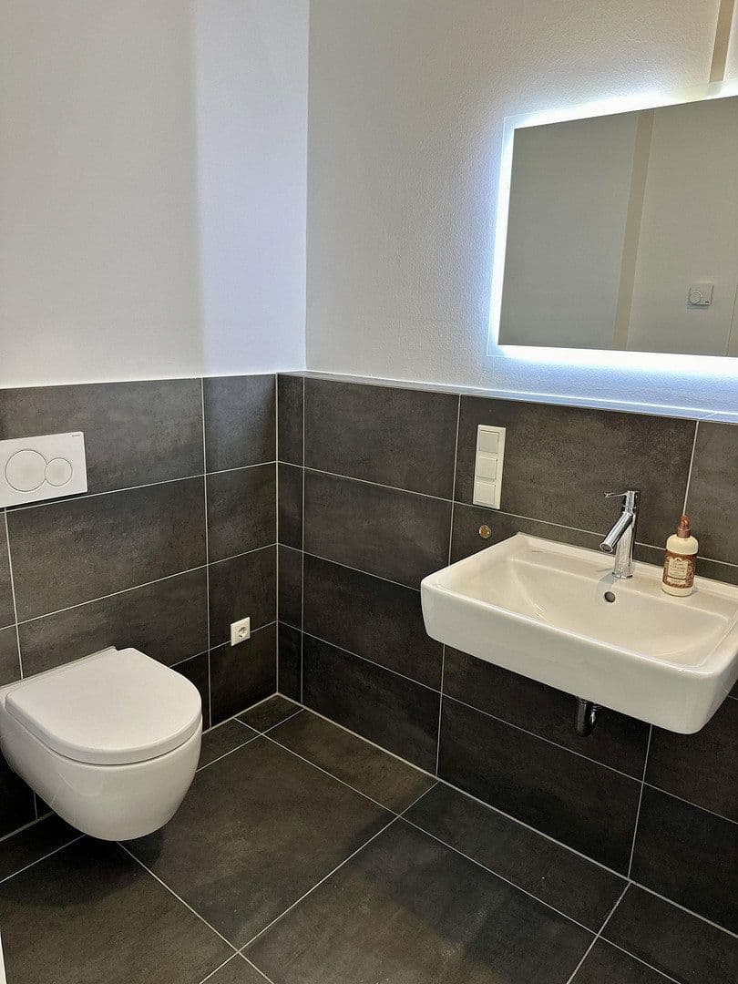 4 bedroom flat for sale, 92 m², Neu-Isenburg, Hesse 4 bedroom flat for sale, 92 m², Neu-Isenburg, Hesse
