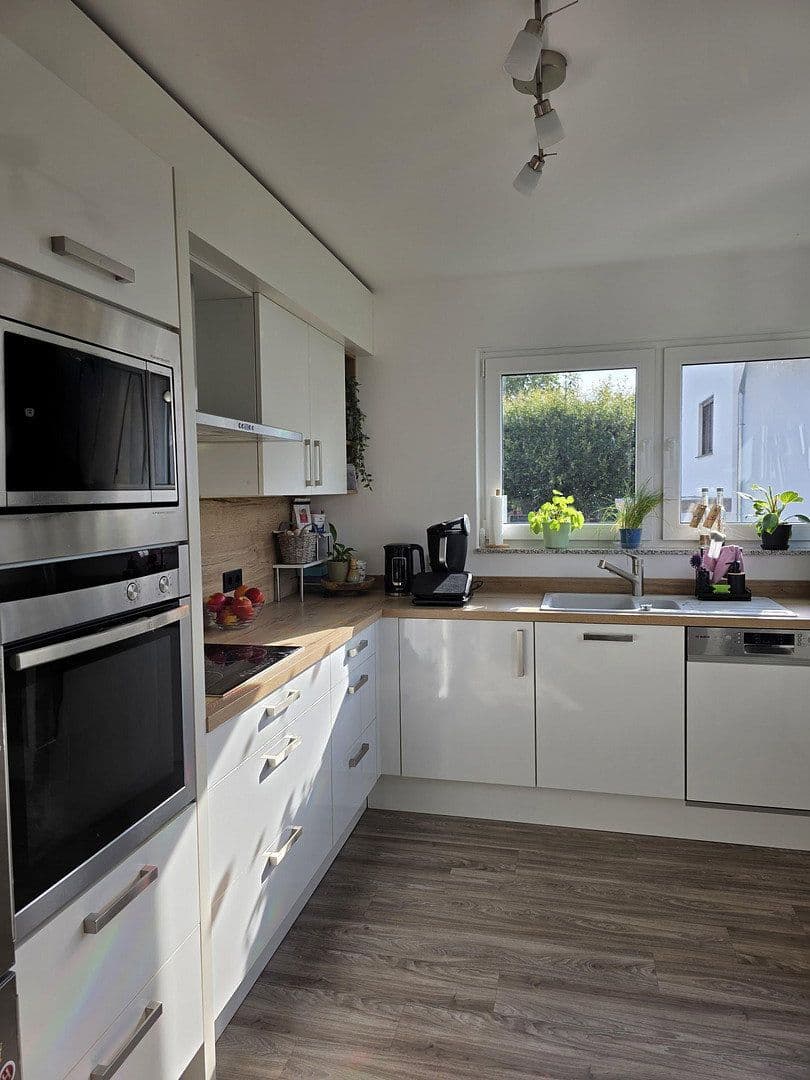 4 bedroom flat to rent, 104 m², Lambertusstr.36, Troisdorf, North Rhine-Westphalia 4 bedroom flat to rent, 104 m², Lambertusstr.36, Troisdorf, North Rhine-Westphalia