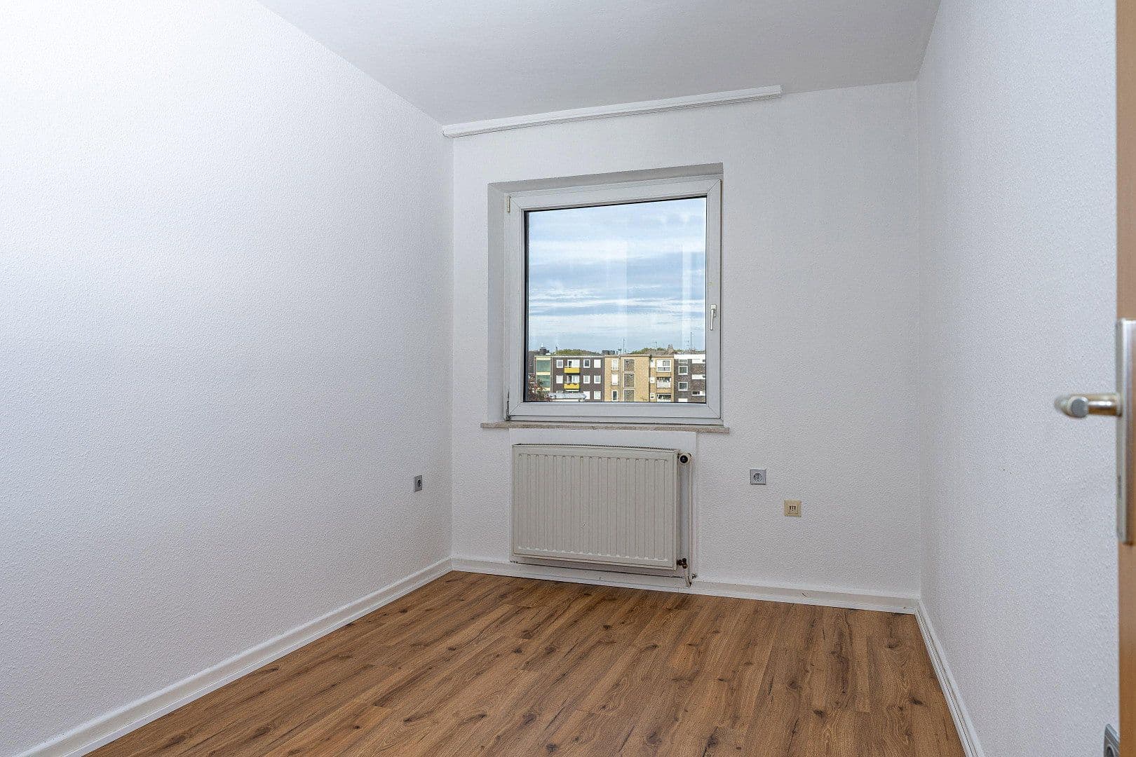 3 bedroom flat to rent, 69 m², Vestische Straße 2a, Oberhausen, North Rhine-Westphalia 3 bedroom flat to rent, 69 m², Vestische Straße 2a, Oberhausen, North Rhine-Westphalia