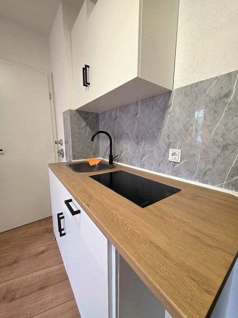 2 bedroom flat to rent, 35 m², Bergerstr. 197, Köln, North Rhine-Westphalia 2 bedroom flat to rent, 35 m², Bergerstr. 197, Köln, North Rhine-Westphalia