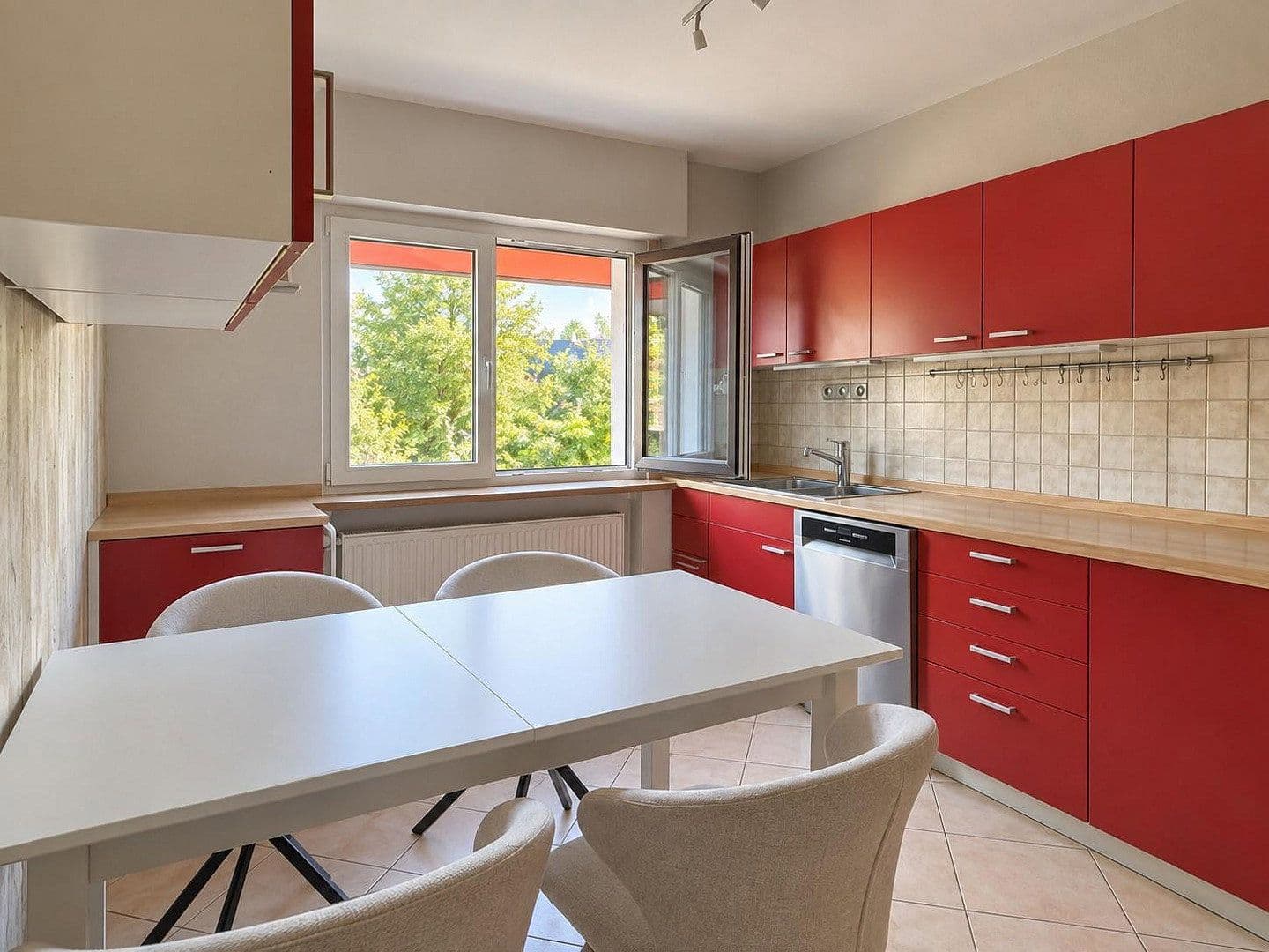 house for sale, 217 m², Heusenstamm, Hesse house for sale, 217 m², Heusenstamm, Hesse