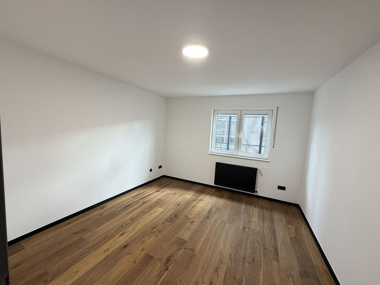 3 bedroom flat to rent, 119 m², Mottmannstraße 5b, Troisdorf, North Rhine-Westphalia 3 bedroom flat to rent, 119 m², Mottmannstraße 5b, Troisdorf, North Rhine-Westphalia