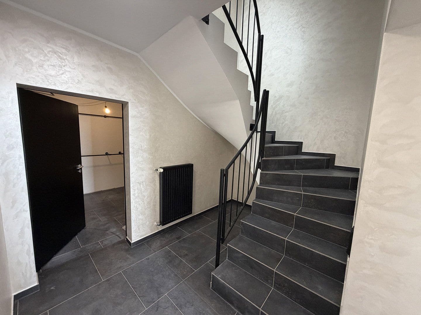 3 bedroom flat to rent, 145 m², Mottmannstraße 5b, Troisdorf, North Rhine-Westphalia 3 bedroom flat to rent, 145 m², Mottmannstraße 5b, Troisdorf, North Rhine-Westphalia
