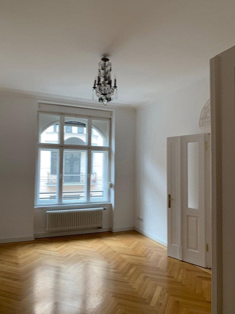 2 bedroom with open-plan kitchen flat to rent, 102 m², München, Bavaria 2 bedroom with open-plan kitchen flat to rent, 102 m², München, Bavaria