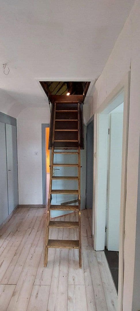 house for sale, 110 m², Esslingen am Neckar, Baden-Württemberg house for sale, 110 m², Esslingen am Neckar, Baden-Württemberg