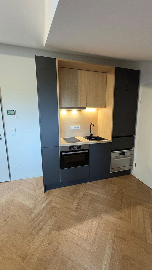 2 bedroom flat to rent, 32 m², Stümpflingstrasse 5, München, Bavaria 2 bedroom flat to rent, 32 m², Stümpflingstrasse 5, München, Bavaria
