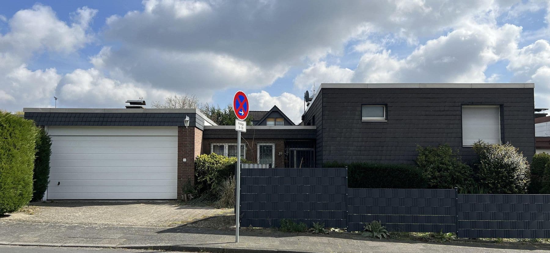 house for sale, 156 m², Leverkusen, North Rhine-Westphalia house for sale, 156 m², Leverkusen, North Rhine-Westphalia