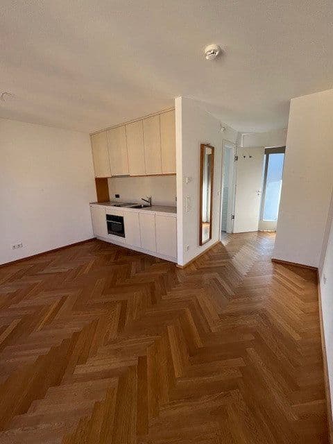 1 bedroom flat to rent, 32 m², Hinter der Schönen Aussicht 7, Frankfurt am Main, Hesse 1 bedroom flat to rent, 32 m², Hinter der Schönen Aussicht 7, Frankfurt am Main, Hesse