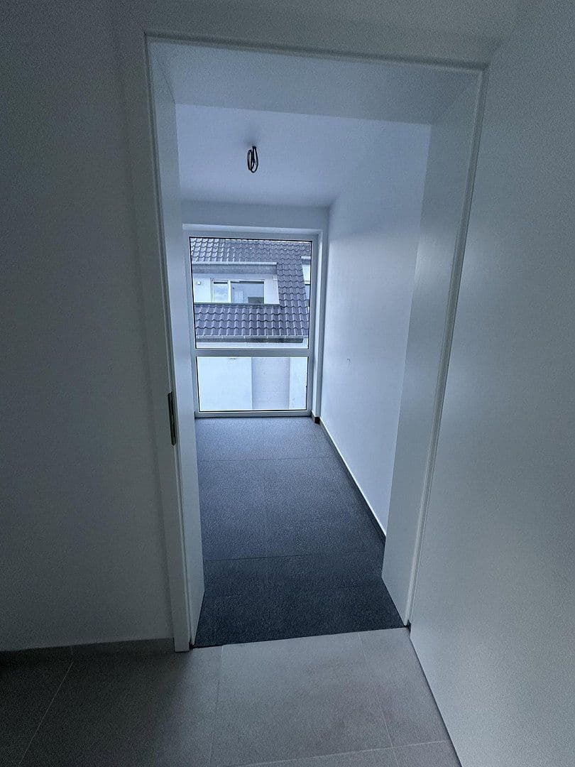 3 bedroom flat to rent, 65 m², Hundert-Morgen-Str. 2B, Kelsterbach, Hesse 3 bedroom flat to rent, 65 m², Hundert-Morgen-Str. 2B, Kelsterbach, Hesse