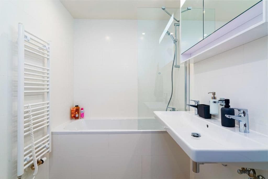 2 bedroom with open-plan kitchen flat to rent, 151 m², Albrightové, Prague, Prague 2 bedroom with open-plan kitchen flat to rent, 151 m², Albrightové, Prague, Prague