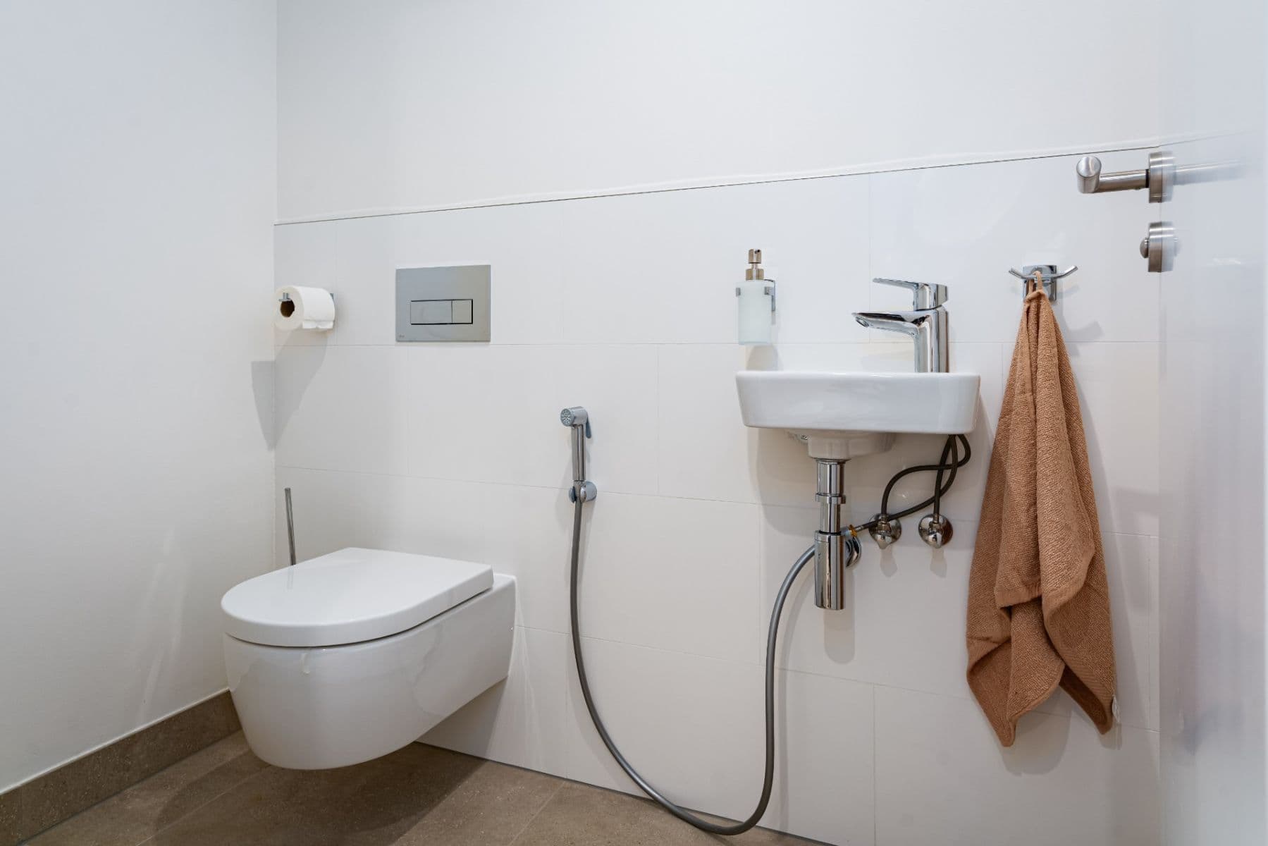 2 bedroom with open-plan kitchen flat to rent, 151 m², Albrightové, Prague, Prague 2 bedroom with open-plan kitchen flat to rent, 151 m², Albrightové, Prague, Prague