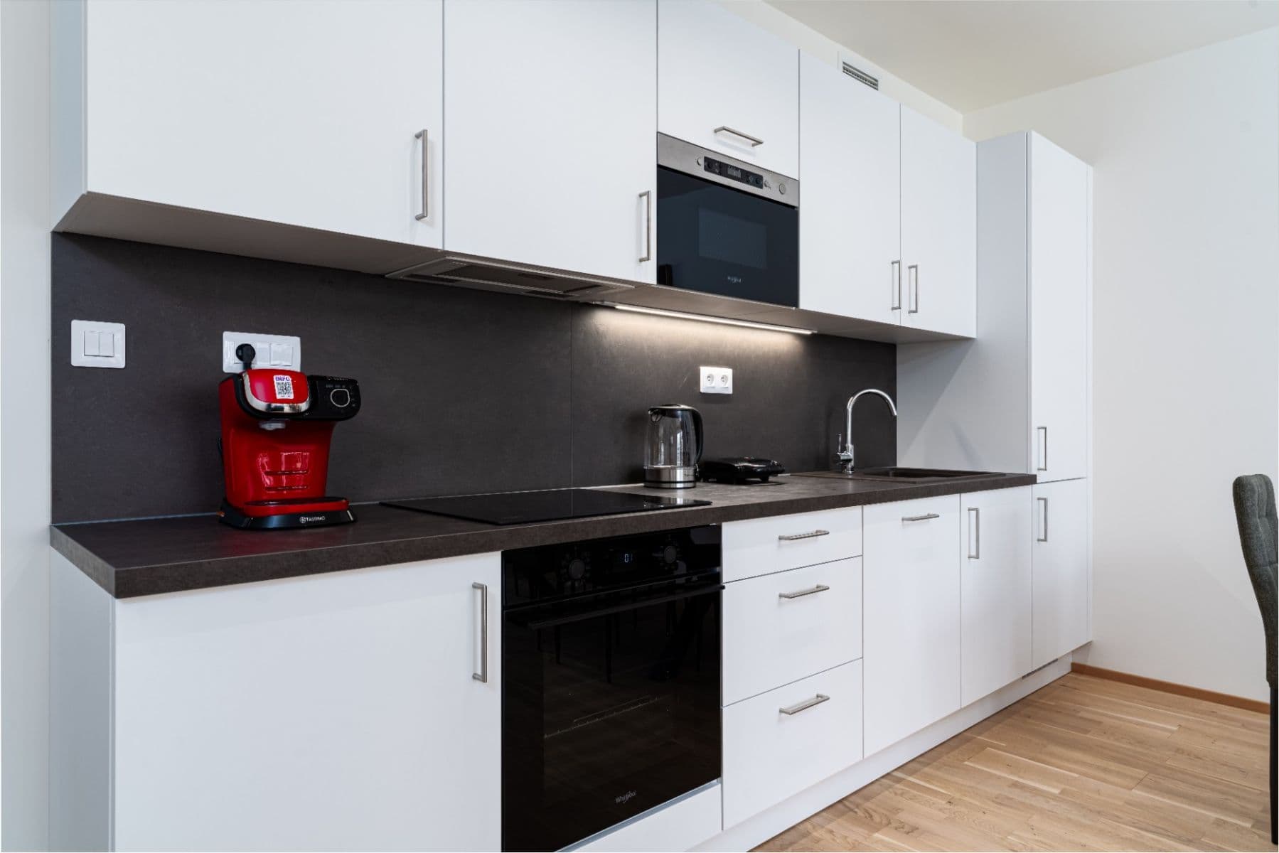 2 bedroom with open-plan kitchen flat to rent, 151 m², Albrightové, Prague, Prague 2 bedroom with open-plan kitchen flat to rent, 151 m², Albrightové, Prague, Prague