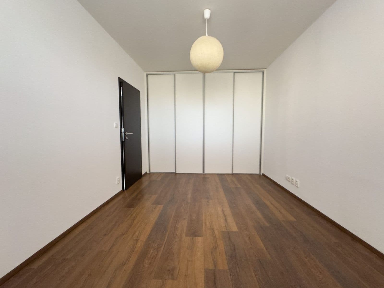 1 bedroom with open-plan kitchen flat for sale, 65 m², Rudolfa Holeky, Prague, Prague 1 bedroom with open-plan kitchen flat for sale, 65 m², Rudolfa Holeky, Prague, Prague