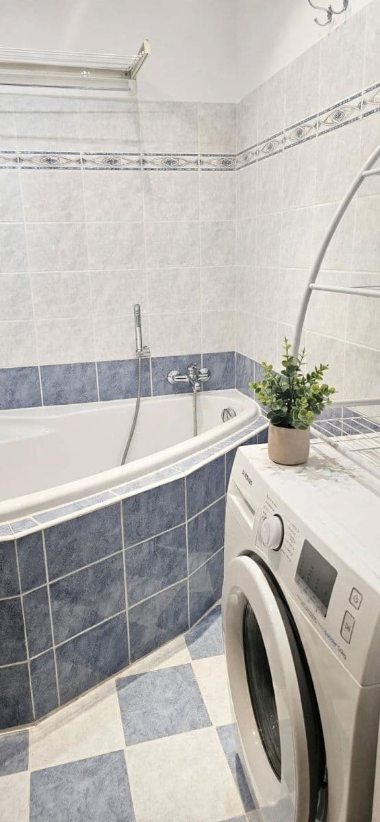 2 bedroom with open-plan kitchen flat for sale, 63 m², Anny Drabíkové, Prague, Prague 2 bedroom with open-plan kitchen flat for sale, 63 m², Anny Drabíkové, Prague, Prague