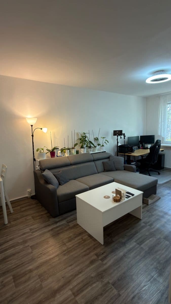 2 bedroom flat for sale, 62 m², Čs. armády, Louny, Ústecký Region 2 bedroom flat for sale, 62 m², Čs. armády, Louny, Ústecký Region