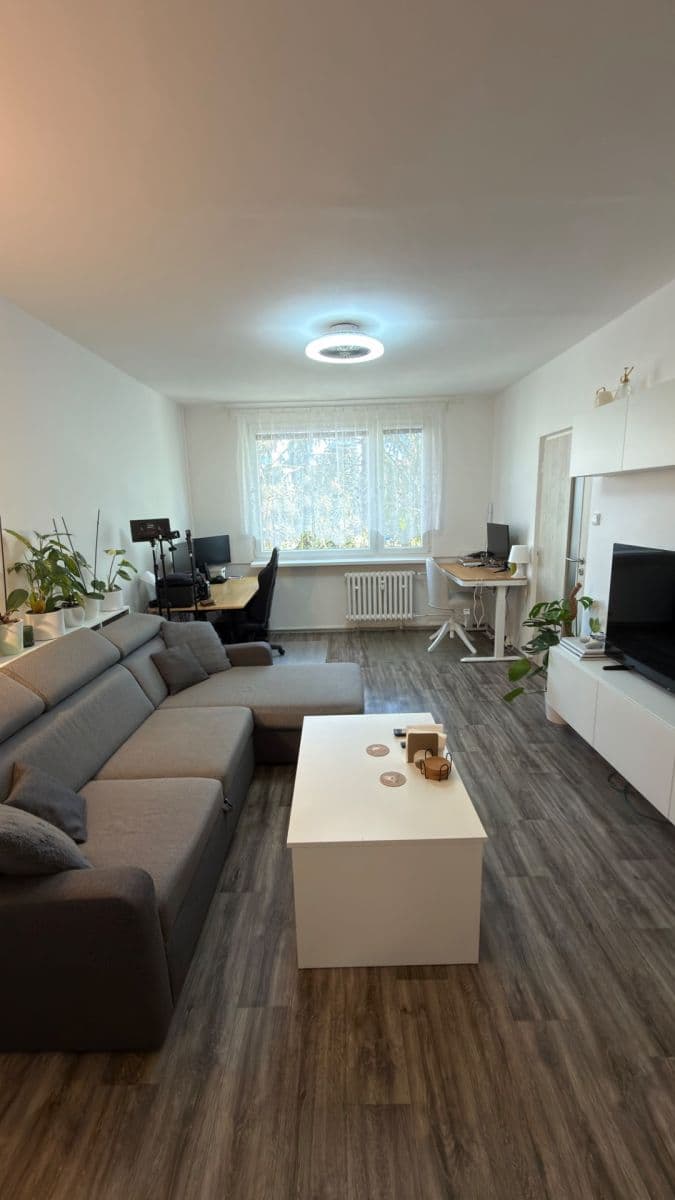 2 bedroom flat for sale, 62 m², Čs. armády, Louny, Ústecký Region 2 bedroom flat for sale, 62 m², Čs. armády, Louny, Ústecký Region
