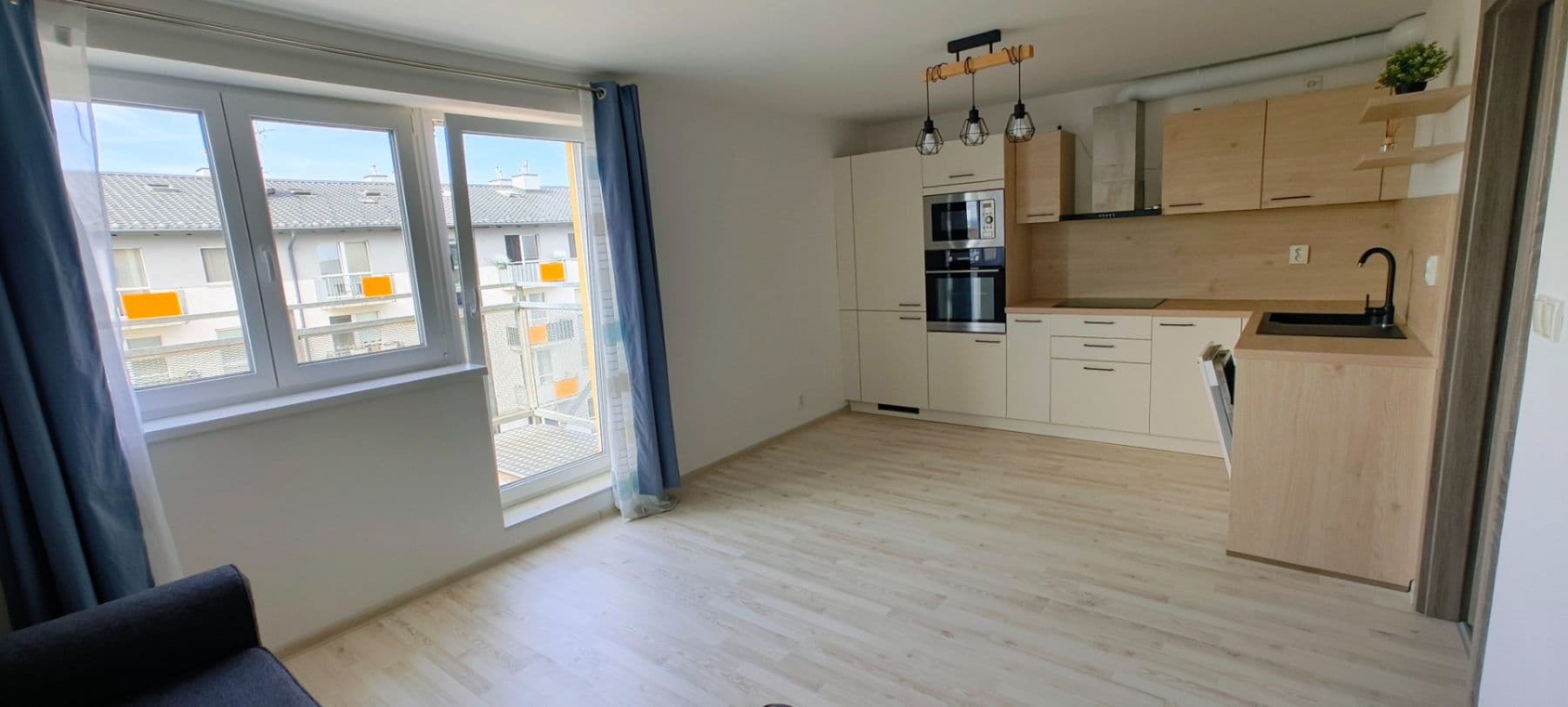 Studio flat to rent, 34 m², Uherova, Chýně, Středočeský Region Studio flat to rent, 34 m², Uherova, Chýně, Středočeský Region