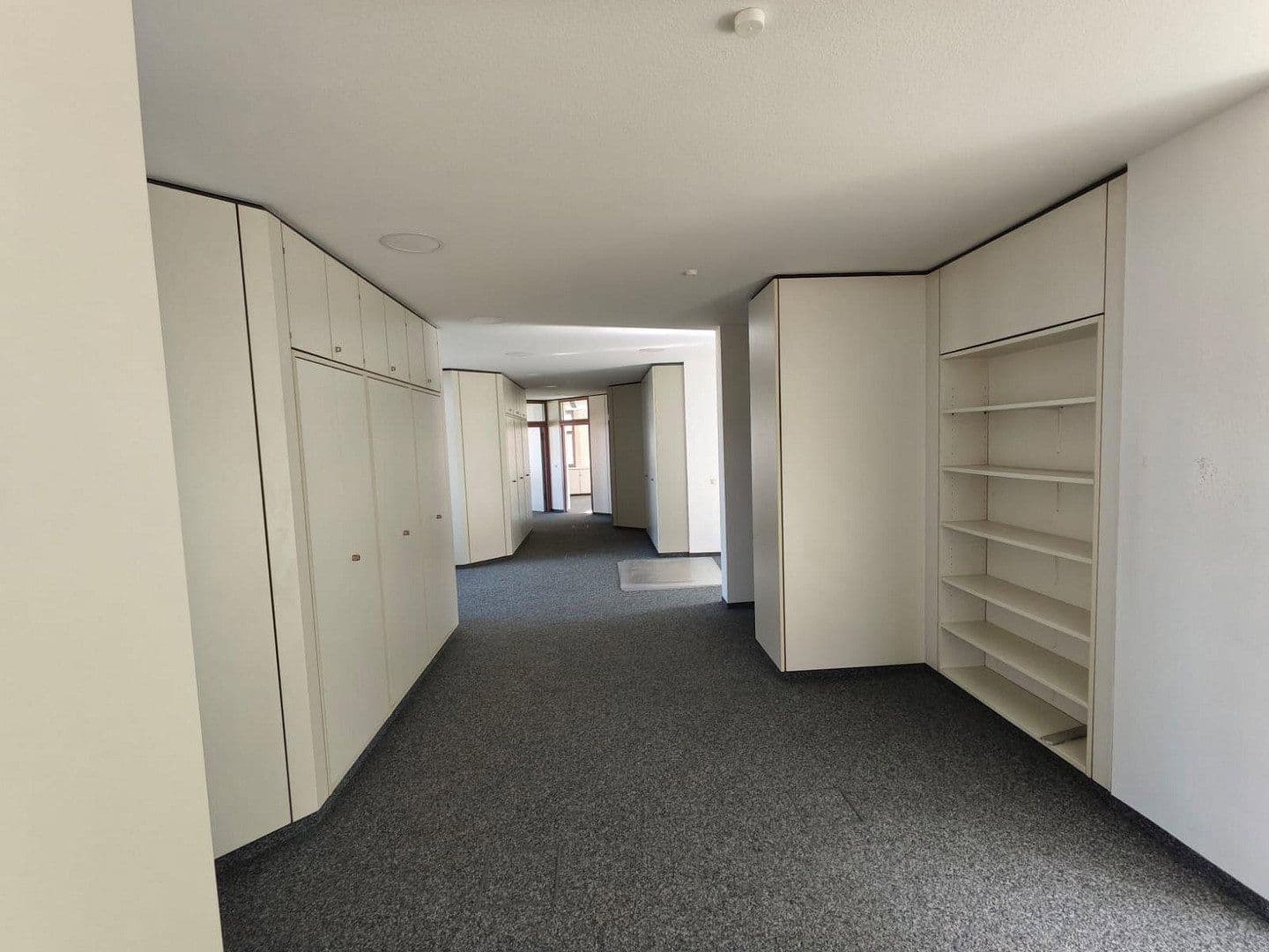 office to rent, 589 m², August-Mohl-Str. 13, Hof, Bavaria office to rent, 589 m², August-Mohl-Str. 13, Hof, Bavaria
