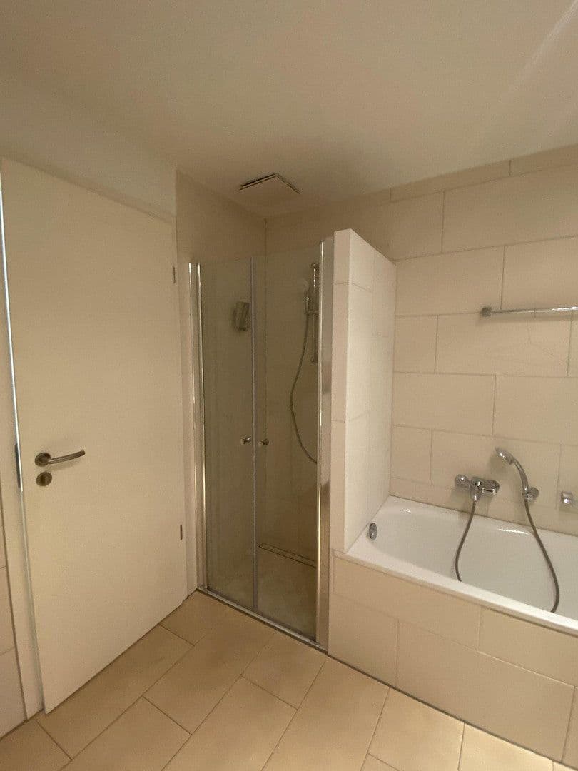 3 bedroom flat to rent, 80 m², Bonn, North Rhine-Westphalia 3 bedroom flat to rent, 80 m², Bonn, North Rhine-Westphalia