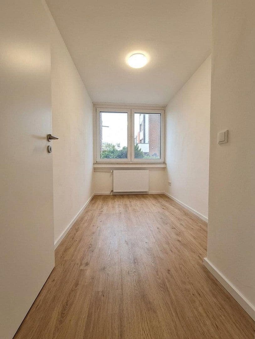 3 bedroom flat to rent, 70 m², Hafelsstraße 69B, Krefeld, North Rhine-Westphalia 3 bedroom flat to rent, 70 m², Hafelsstraße 69B, Krefeld, North Rhine-Westphalia