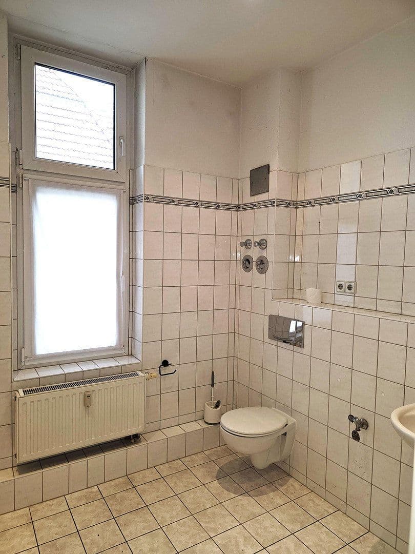 4 bedroom flat to rent, 130 m², Treskowallee 97, Berlin, Berlin 4 bedroom flat to rent, 130 m², Treskowallee 97, Berlin, Berlin