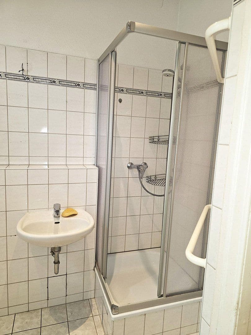 4 bedroom flat to rent, 130 m², Treskowallee 97, Berlin, Berlin 4 bedroom flat to rent, 130 m², Treskowallee 97, Berlin, Berlin