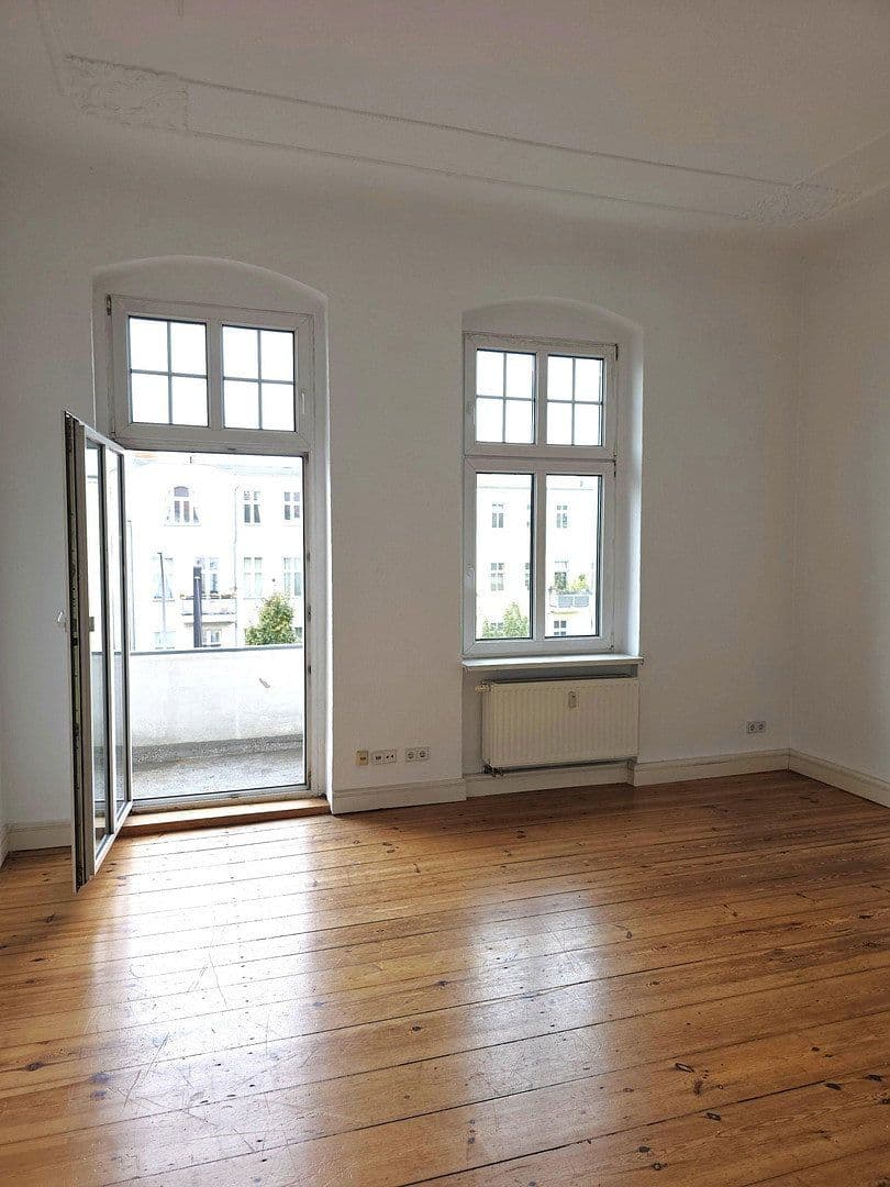4 bedroom flat to rent, 130 m², Treskowallee 97, Berlin, Berlin 4 bedroom flat to rent, 130 m², Treskowallee 97, Berlin, Berlin