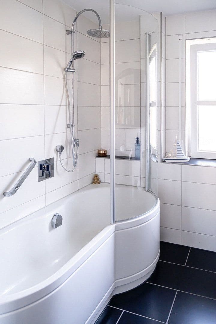2 bedroom with open-plan kitchen flat for sale, 93 m², Weil im Schönbuch, Baden-Württemberg 2 bedroom with open-plan kitchen flat for sale, 93 m², Weil im Schönbuch, Baden-Württemberg