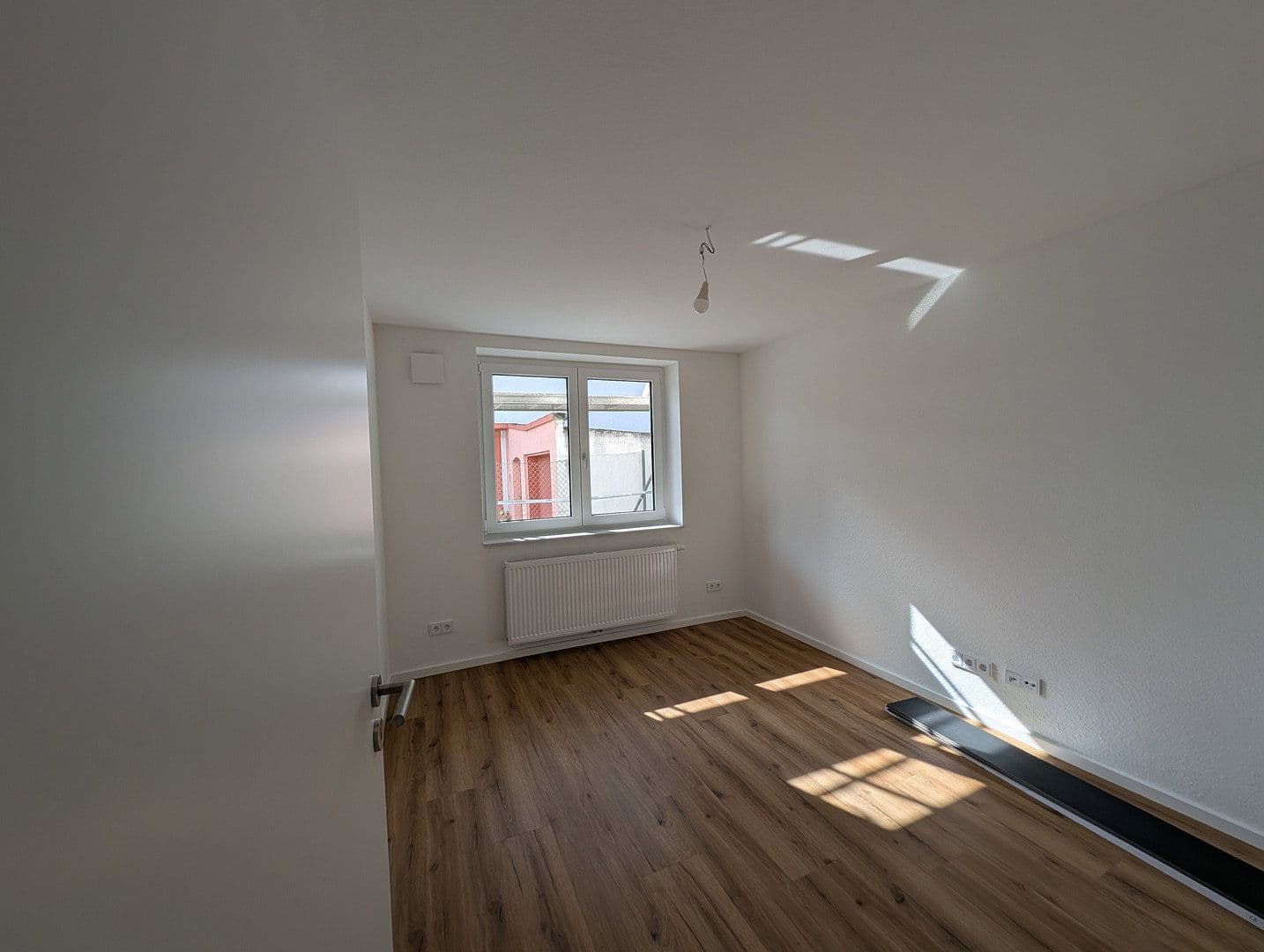 4 bedroom flat to rent, 105 m², Karlsruhe, Baden-Württemberg 4 bedroom flat to rent, 105 m², Karlsruhe, Baden-Württemberg