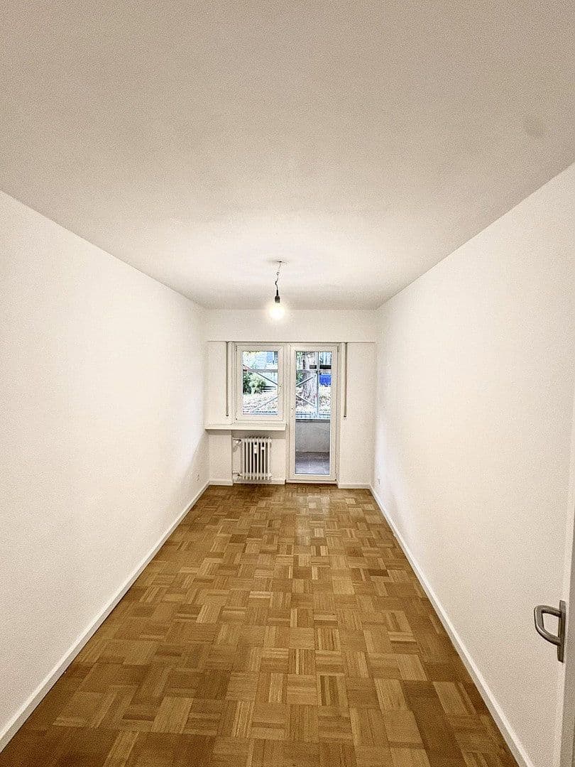 3 bedroom with open-plan kitchen flat to rent, 93 m², Stuttgart, Baden-Württemberg 3 bedroom with open-plan kitchen flat to rent, 93 m², Stuttgart, Baden-Württemberg