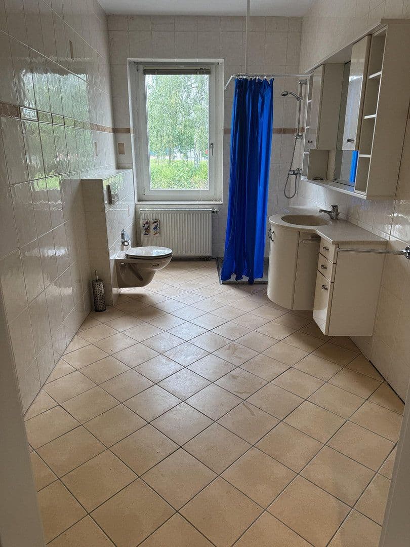 office to rent, 106 m², Chemnitzer Str.65, Frankenberg/Sachsen, Saxony office to rent, 106 m², Chemnitzer Str.65, Frankenberg/Sachsen, Saxony
