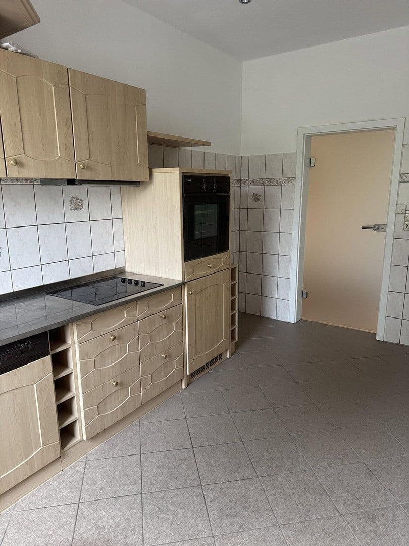 office to rent, 106 m², Chemnitzer Str.65, Frankenberg/Sachsen, Saxony office to rent, 106 m², Chemnitzer Str.65, Frankenberg/Sachsen, Saxony