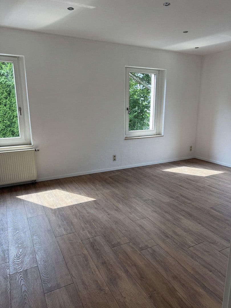office to rent, 106 m², Chemnitzer Str.65, Frankenberg/Sachsen, Saxony office to rent, 106 m², Chemnitzer Str.65, Frankenberg/Sachsen, Saxony