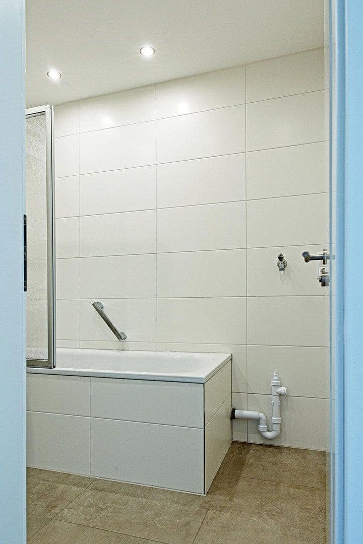 4 bedroom flat to rent, 90 m², Friedenheimer Straße 70, München, Bavaria 4 bedroom flat to rent, 90 m², Friedenheimer Straße 70, München, Bavaria