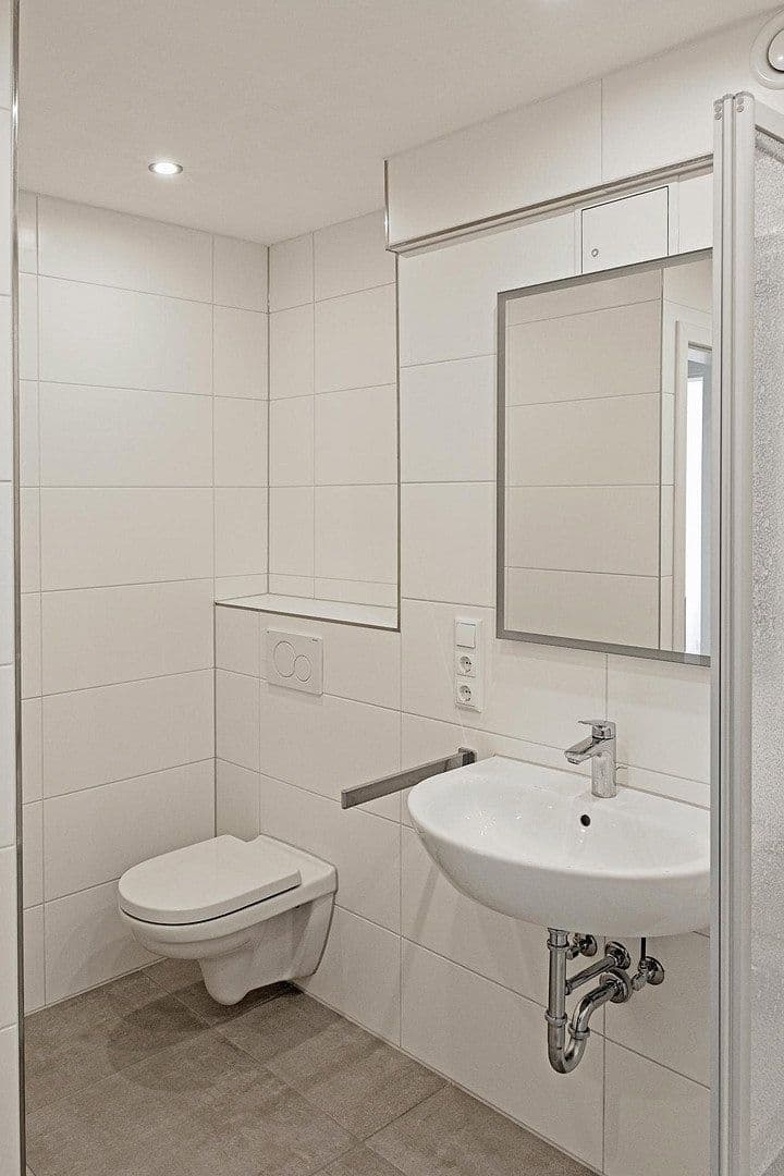 4 bedroom flat to rent, 90 m², Friedenheimer Straße 70, München, Bavaria 4 bedroom flat to rent, 90 m², Friedenheimer Straße 70, München, Bavaria