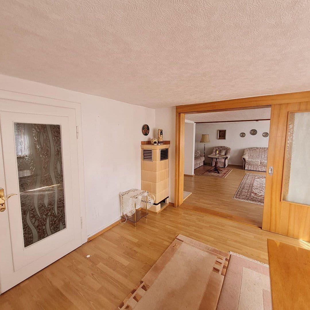 house for sale, 158 m², Hauptstraße 37, Steinbach-Hallenberg, Thuringia house for sale, 158 m², Hauptstraße 37, Steinbach-Hallenberg, Thuringia