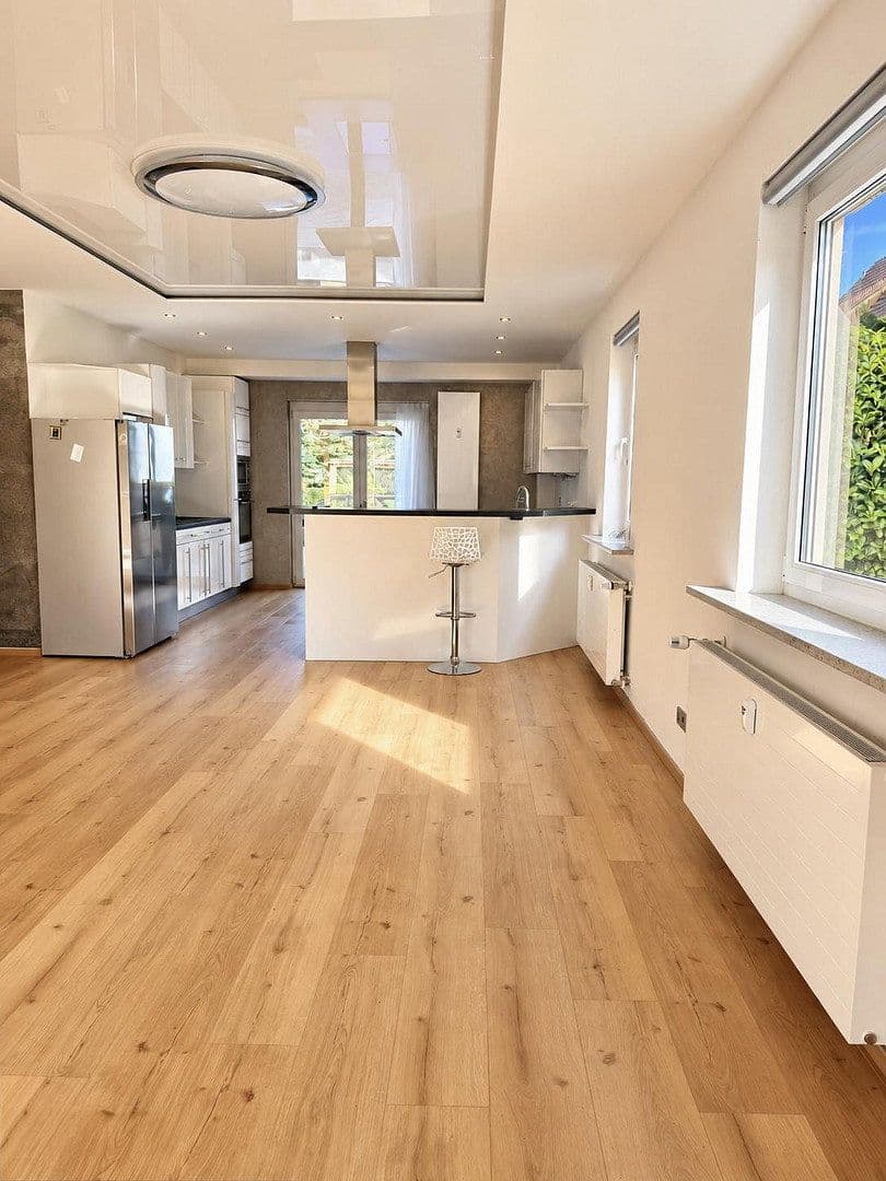 2 bedroom with open-plan kitchen flat for sale, 116 m², Wirtembergstrasse 88, Fellbach, Baden-Württemberg 2 bedroom with open-plan kitchen flat for sale, 116 m², Wirtembergstrasse 88, Fellbach, Baden-Württemberg