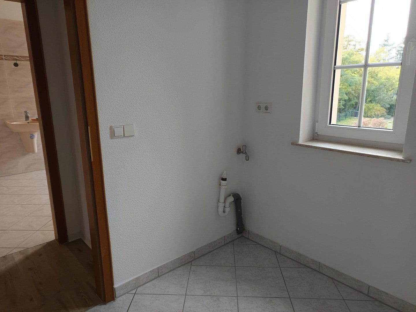 1 bedroom with open-plan kitchen flat to rent, 111 m², Gränertstraße 31, Brandenburg, Brandenburg 1 bedroom with open-plan kitchen flat to rent, 111 m², Gränertstraße 31, Brandenburg, Brandenburg